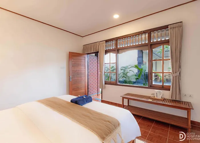 Paradise Palm And Dive Center ホリデーパーク 4*