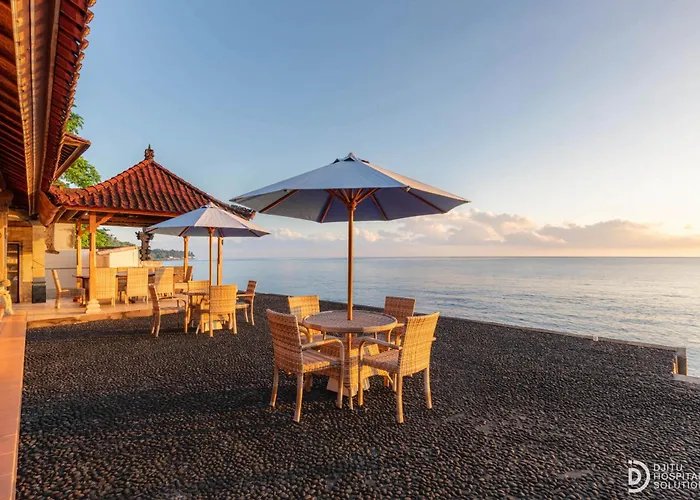 Paradise Palm And Dive Center 4* トゥランベン